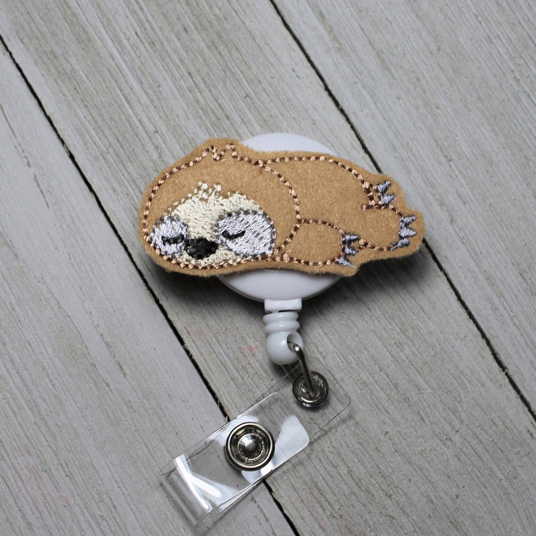 Portatarjetas Con Capibara CATOR - Con Cordón Breakaway Y Carrete Retráctil, Diseño Divertido