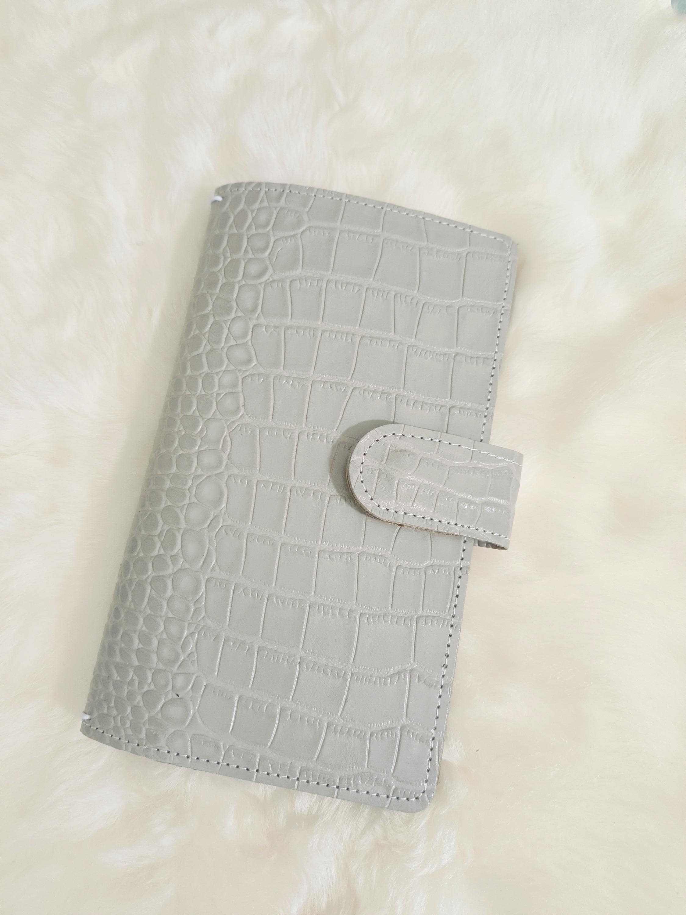 Zippered Tn Folio - Etsy