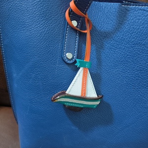 Taschenanhänger Boot, echt Leder Taschenanhänger, Ornament, weiß #24070503