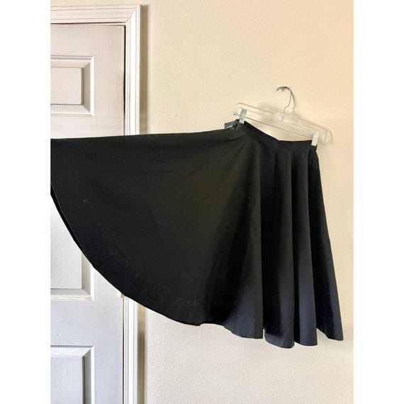 Vintage 1950s Black Full Circle Skirt in XS With Metal Zipper/ 1950s Circle Skirts View 3