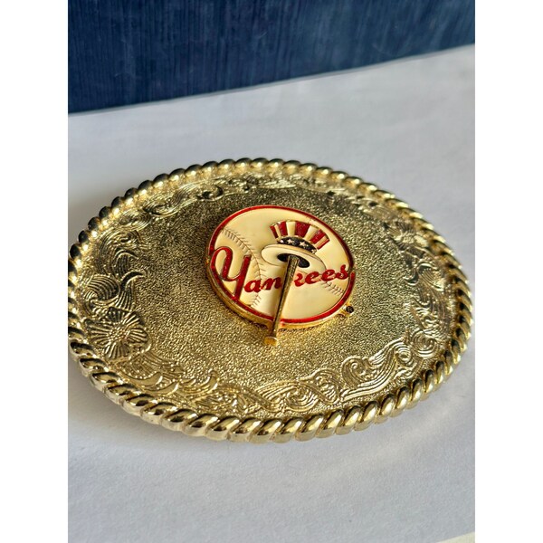 Vintage 1978 Yankees Western Style Belt Buckle In Gold Brass And Enamel Logo / By Raintree / World Series 1978 / Vintage Yankees Memorabilia
