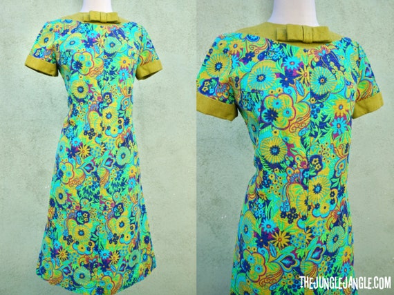 Vintage 1960s Green Tapestry Dress / Metal Zipper