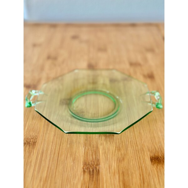 Vintage 1930s Green Depression Glass Plate With Handles / Uranium Glass / Vaseline Glass / Vintage Green Glass Plate / Uranium Glass Plate