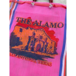 vintage 1960s The Alamo San Antonio Texas Tote Bag Purse Rainbow Stripe Woven / vintage Bags / vintage Tote / Retro Tote Bags / 60s Tote Bag image 4