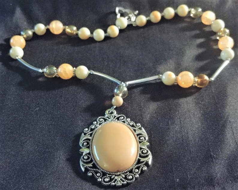 Vintage Pendant Vintage Peach Necklace Victorian Necklace Peach Necklace for Women Peach Pendant Necklace Apricot Necklace