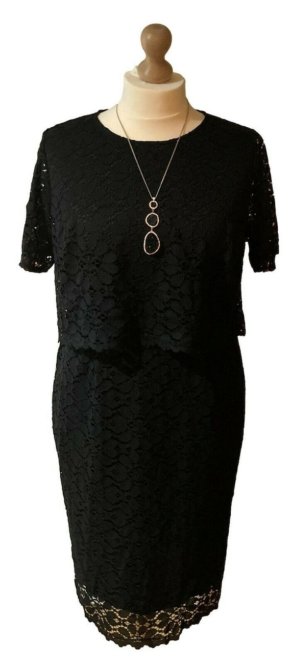 Black lace best sale dress size 18