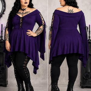 Paarse gotische blouse met lange Elvira-kraag en vetersluiting, maat UK 22 (US 20) (plus size)