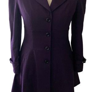 18-30 ans, grande taille, veste d'équitation victorienne violette, manteau à volants gothique steampunk, veste entièrement doublée, taille fidèle au Royaume-Uni 18 20 22 24 26 28 30 image 2