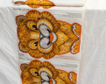 1970's Vintage Lion Pillow Cover Craft Remnant 18" by 15" each side - Beginner Sewing Project Back and Front of Animal- with instructions