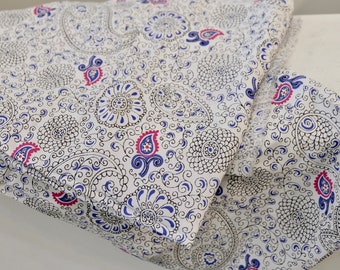 1940's Vintage White Printed Big Paisley with Indigo, Fuchsia and Black Spun Rayon Fabric  3 yards 17" long by 38" wide Real Gorgeous Rayon!
