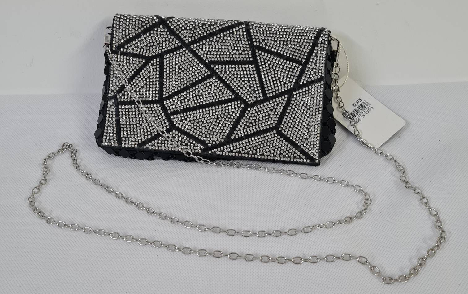 Accessories. Ladies diamanté Silver Chain Soft Handbag with Chain Strap Women Ladies Gift Purse Clutch Handbag