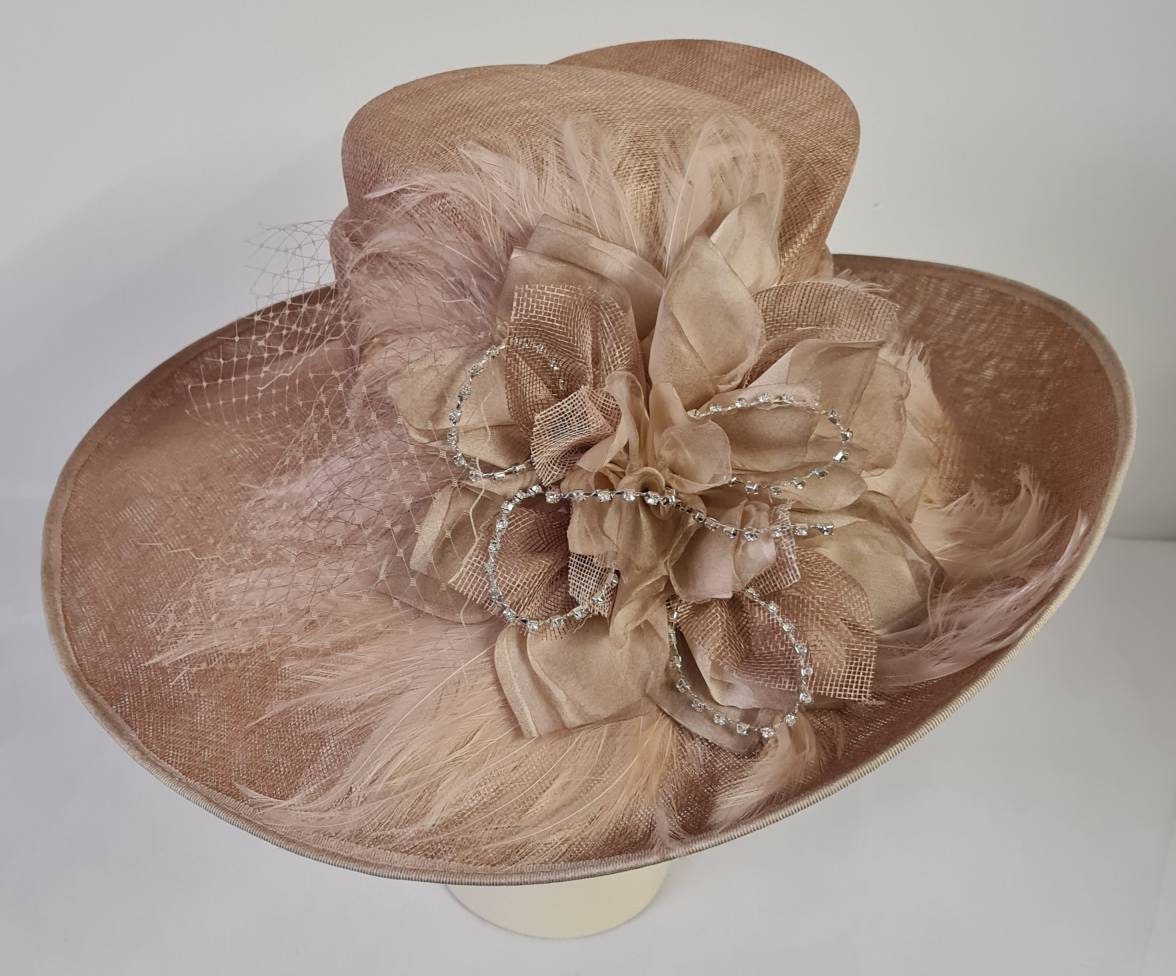 Wedding Hat Hatinator Fascinator Derby 