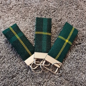 MacArthur Clan-sleutelhanger met Schotse ruit | Handgemaakte sleutelhanger van Schotse wol