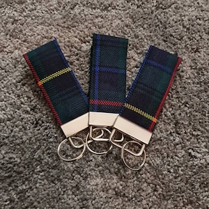 MacInnes Scottish Tartan Key Fob | Tartan Keyring | Tartan Key Ring | Tartan Luggage Tag | Plaid | Keychain | Keyfob | Lanyard