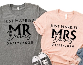 Mr and Mrs Shirts, Just Married Shirt, Honeymoon Shirt, Matching Couple Outfit, Mr and Mrs Shirt, Couple Honeymoon Shirt, His and Hers Shirt