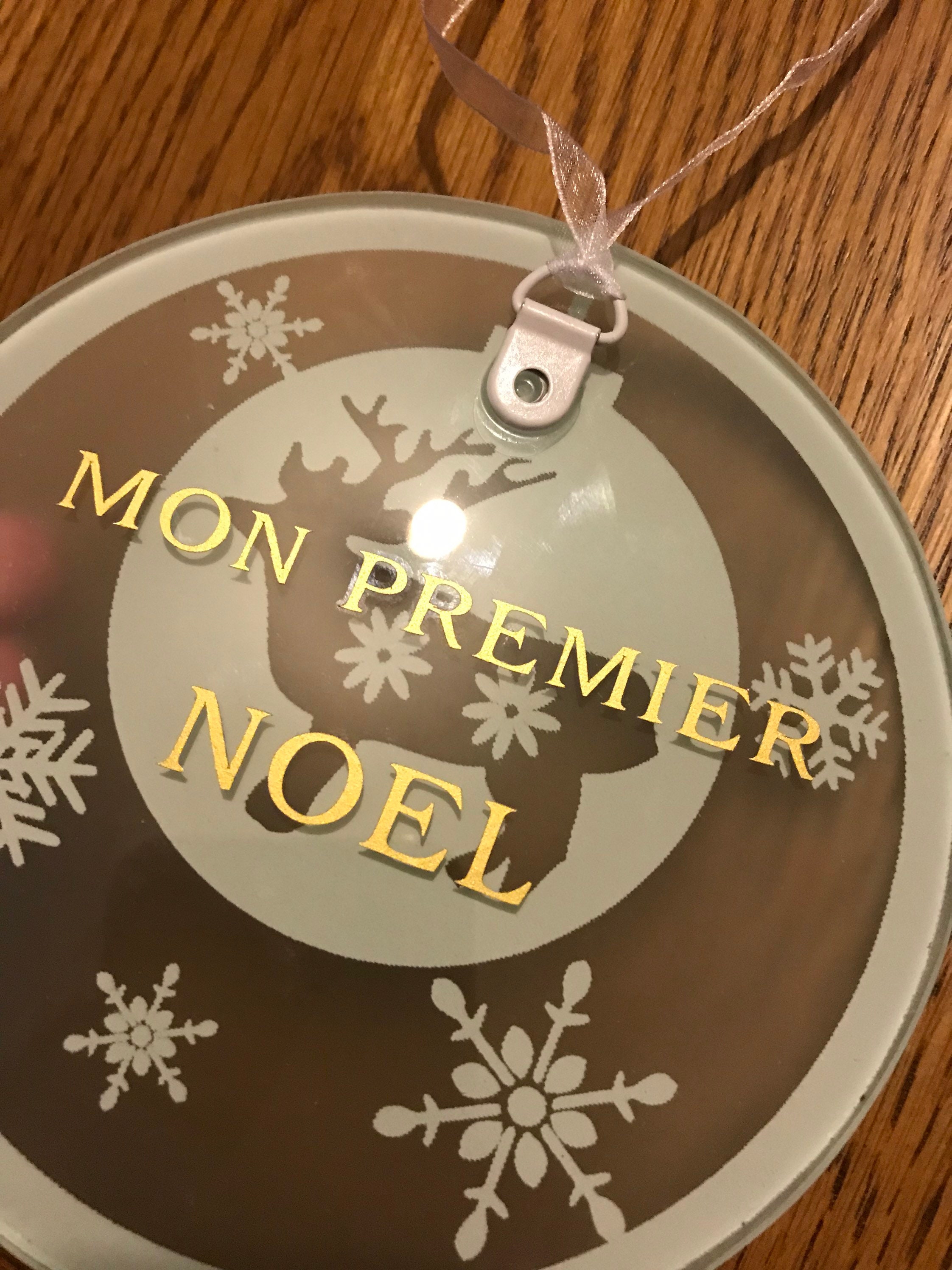 Décoration/Suspension Disque Boule de Noël Plate en Verre Personnalisée. Inscription Nom, Prénom, Pr