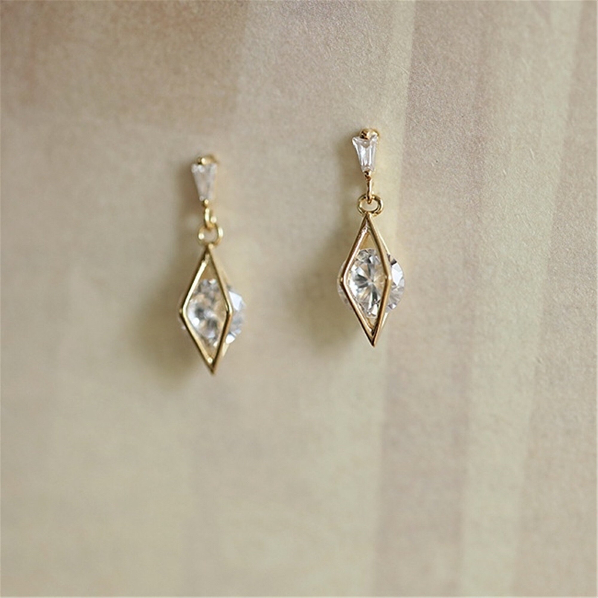 Diamond Shape Dangle Earrings Gold Drop Earrings - Etsy