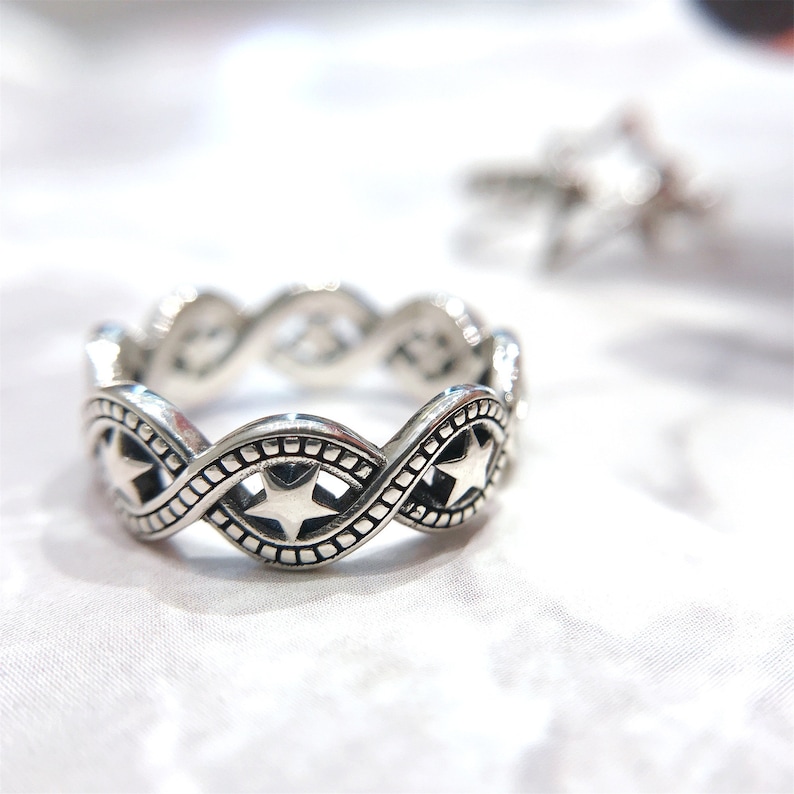 Open Ring 925 Sterling Silver Ring Vintage Ring. Adjustable Ring Twist Star Ring