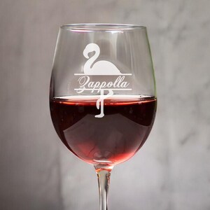 Flamingo Personalized 18 oz Wine Glass, Flamingo Gifts, Etched Glass, Personalized Wine Glass, Tropical Beach Flamingo Gifts ED51Q