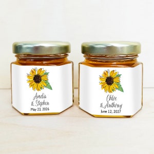 Set of 12 Sunflower Personalized Mini Jar with Honey or Labels, Sunflower Wedding Favors, Honey Party Favors DM88