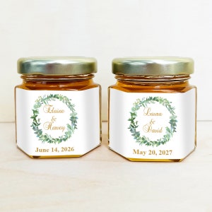 Set of 12 Love Wreath Personalized Mini Jar with Honey, Personalized Honey Jar Wedding Favors Honey Party Favors DM93