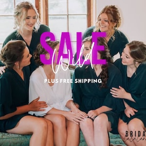 Bridesmaid Robes - Personalized Bridesmaid Robe - Customized Bridal Robe - Wedding Mementos Gifts - Bridal Shower Gifts - Maid of Honor Robe