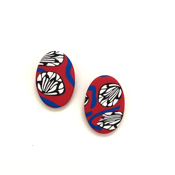 Boucles d'oreilles en pâte polymère, Boucles d'oreilles rouges, Boucles d'oreilles faites main, Boucles d'oreilles ovales, Rouge, bleu et noir, Boucles d'oreilles tendance, Clous légers