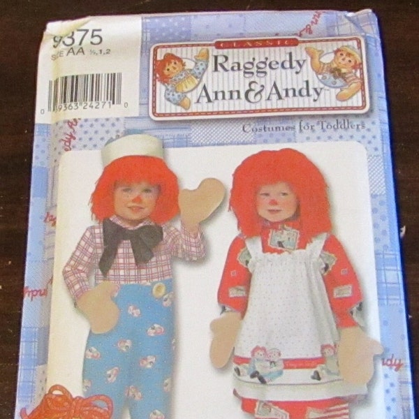Uncut Vintage Toddlers' Raggedy Ann & Andy Costume Pattern
