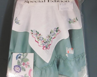 Mantel antiguo estampado para bordar