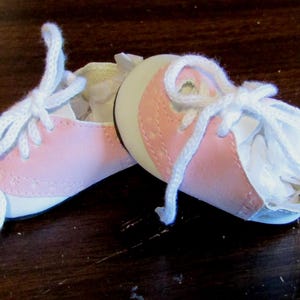 18 & 15 inch Doll Saddle Oxford Shoes: Pink and White
