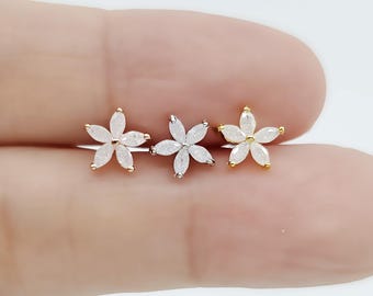 White Ice Stone Flower Surgical Steel Stud Earring, Helix, Conch