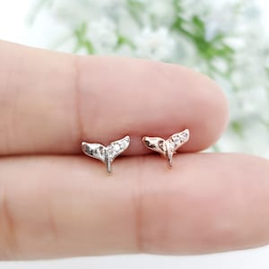 16G Whale Tail Stud Earring/ Cartilage Earring, Conch, Tragus, Helix piercing