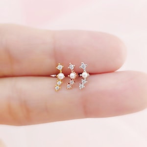 16G,20G,21G Tiny Pearl Accented CZ Surgical Steel Stud Earring, Tiny Pearl Cartilage, Conch, Helix Piercing, dainty Ear Lobe Earring