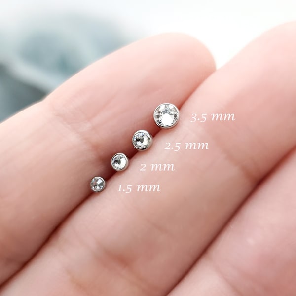 16G Bezel Clear Gem Labret Lip Body Earring/Labret/ Tragus/ Conch /Cartilage Piercing