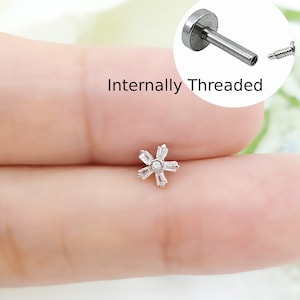 16G Square Cut Stone Flower Piercing Internally Threaded Surgical Steel Labret/ Tragus/ Conch /Helix/ Cartilage Piercing