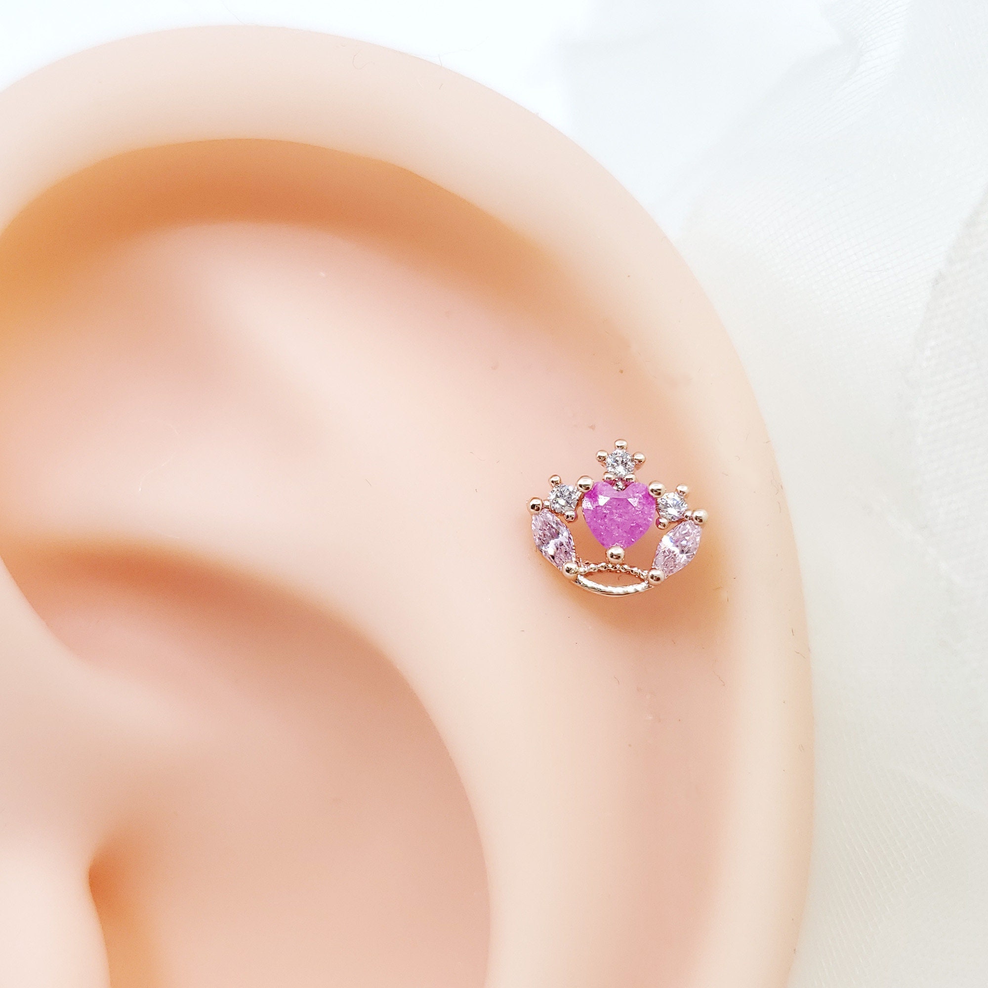 Orecchino A Clip Per Cartilagine Elica Con Cuore Rosa E Zirconia – Acciaio Chirurgico 316L, Azario London - 3