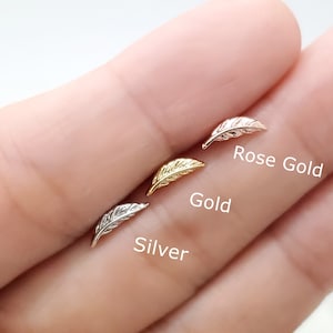 16G,20G,21G Tiny Feather cartilage Earring, Tiny Helix, Conch, Tragus Piercing, ear lobe piercing, Gift for Her, minimalist earring