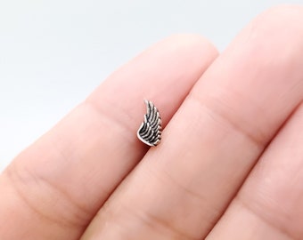 16G Tiny Wing Broskpiercing, Örhänge i kirurgiskt stål med helix-konch