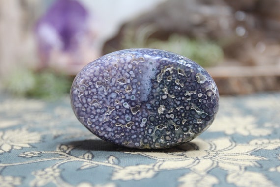 AA Grape Agate Polished Crystal Palmstone with Druzy , 3.7 oz Stone from Indonesia