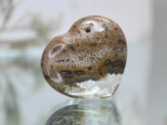 Speckled Ocean Jasper Polished Crystal Heart, 0.7 oz AAA++ Quality, Jasper Carved Puff Heart from Madagascar