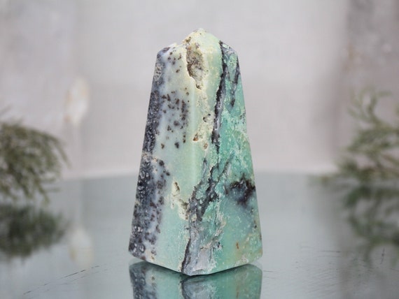 Dendritic Agate and Chrysoprase Crystal Obelisk, AAA Quality Rare Stone, 6.8 oz Chrysoprase Tower from Indonesia