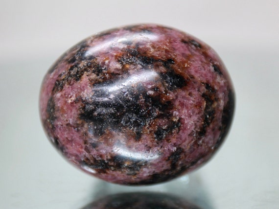 Rhodonite Crystal Polished Palmstone, AAA+ Quality with Rainbows, 5.4 oz Large Tumbled Crystal from Brazil>