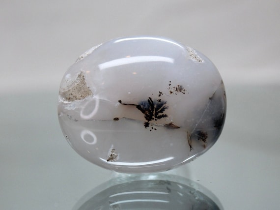 Dendritic Agate with Druzy Crystal Palmstone, AA Quality, 1.3 oz Crystal Polished Large Tumbled Stone from Indonesia