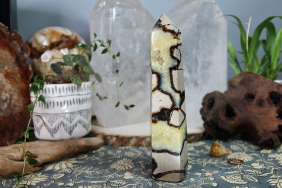 AAA+ Septarian Crystal All Polish Generator Point, 20.3 oz Dragon Stone from Madagascar