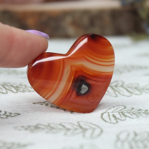 XS Carnelian Heart, AA+ Gem Quality, 0.2 oz Polished Crystal from Indonesia, Gift for Valentine, Love
