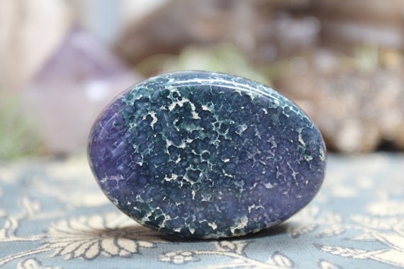 AA Grape Agate Polished Crystal Palmstone , 3.7 oz Stone from Indonesia