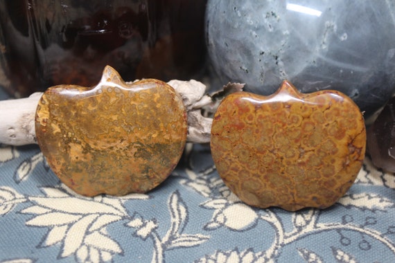 Tan & Beige Orbicular Jasper Crystal Pumpkin, 25-35g Polished Stone Carving from Indonesia