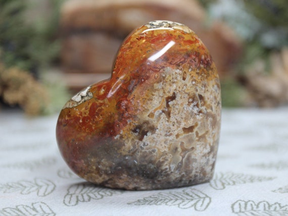 AAA++ Sakura Plume Agate Crystal Heart with Druzy, 4.5 oz Polished Carved Heart Stone from Indonesia