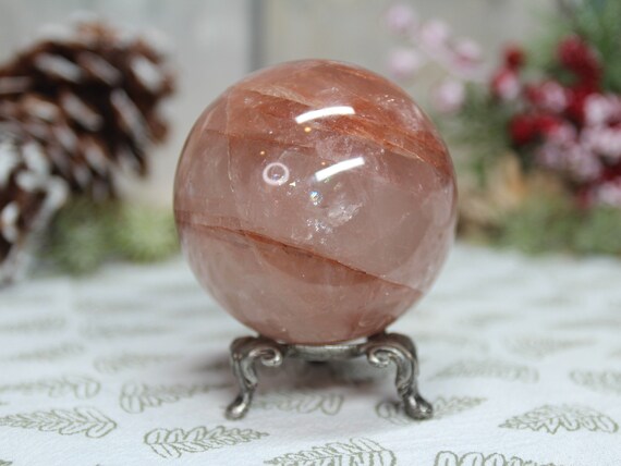 AA+ 64.4 mm Strawberry Quartz Crystal Sphere with Rainbow Foils and Hematoid Inclusions, 0.78 lb, 12.5 oz Fire Quartz Ball from Brazil