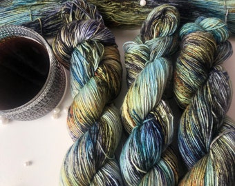 High Tea hand dyed DK Yarn, superwash fine merino, 100g, speckled yarn, sock yarn merino nylon